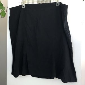 Avenue Black Skirt Size 26